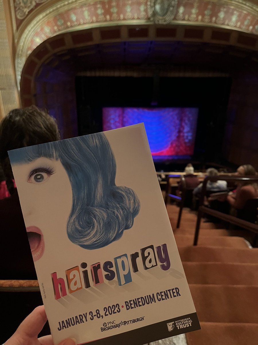 fashpuma's tweet photo. Saw @hairsprayontour this afternoon - amazing show with an amazing cast, especially the beautiful and hilarious @NinaWest 😍 (So thrilled to have finally seen you perform live!!) https://t.co/HqlEEwLg5s