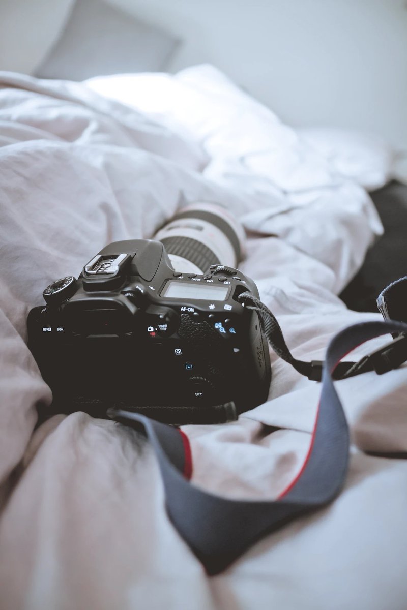 Laurel1865's tweet photo. Yeah,I never leave home without her!🤭📸 https://t.co/EhcWS0FYLp