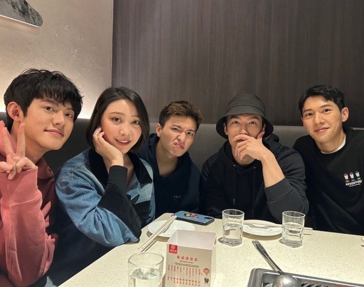 chrisjake_cp's tweet photo. First a Trapped reunion and now the cast of #belovedinhouse #BLIH also got together? 🥺 https://t.co/GfJTTuA8aC
