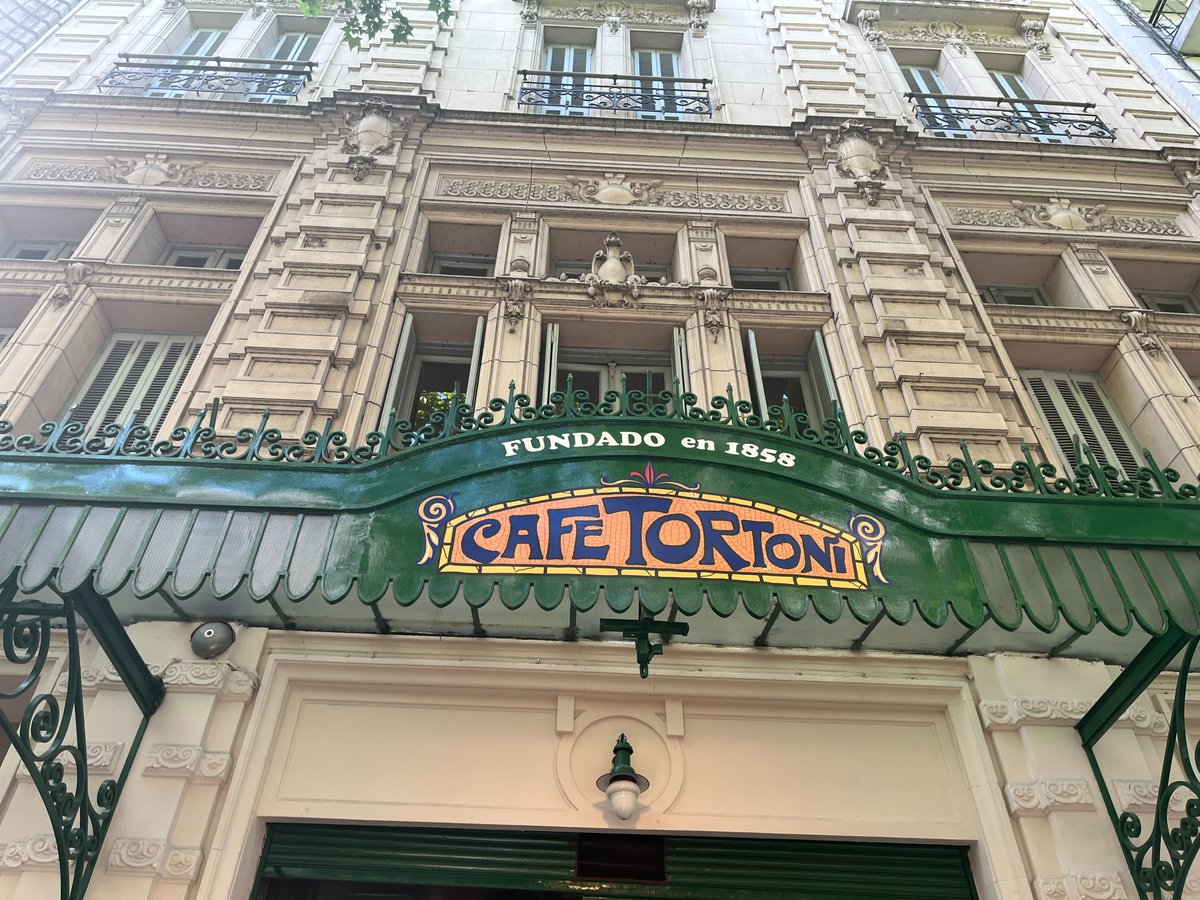 JourneysReflec1's tweet photo. Let us sit and enjoy the ambiance of a famous, traditional cafe in Buenos Aires This is Cafe Tortoni. #travel ,#traveljournalist , #traveljournalism , #freelancewriter ;#travelinterview,#wanderlust, #visitargentina , #travelargentina, #visitbuenosaires https://t.co/h8z45wZTus