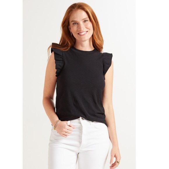 Megan3142's tweet photo. So good I had to share! Check out all the items I'm loving on @Poshmarkapp #poshmark #fashion #style #shopmycloset #nationltd: https://t.co/Uh52K2XmY5 https://t.co/H5qfb1SntL