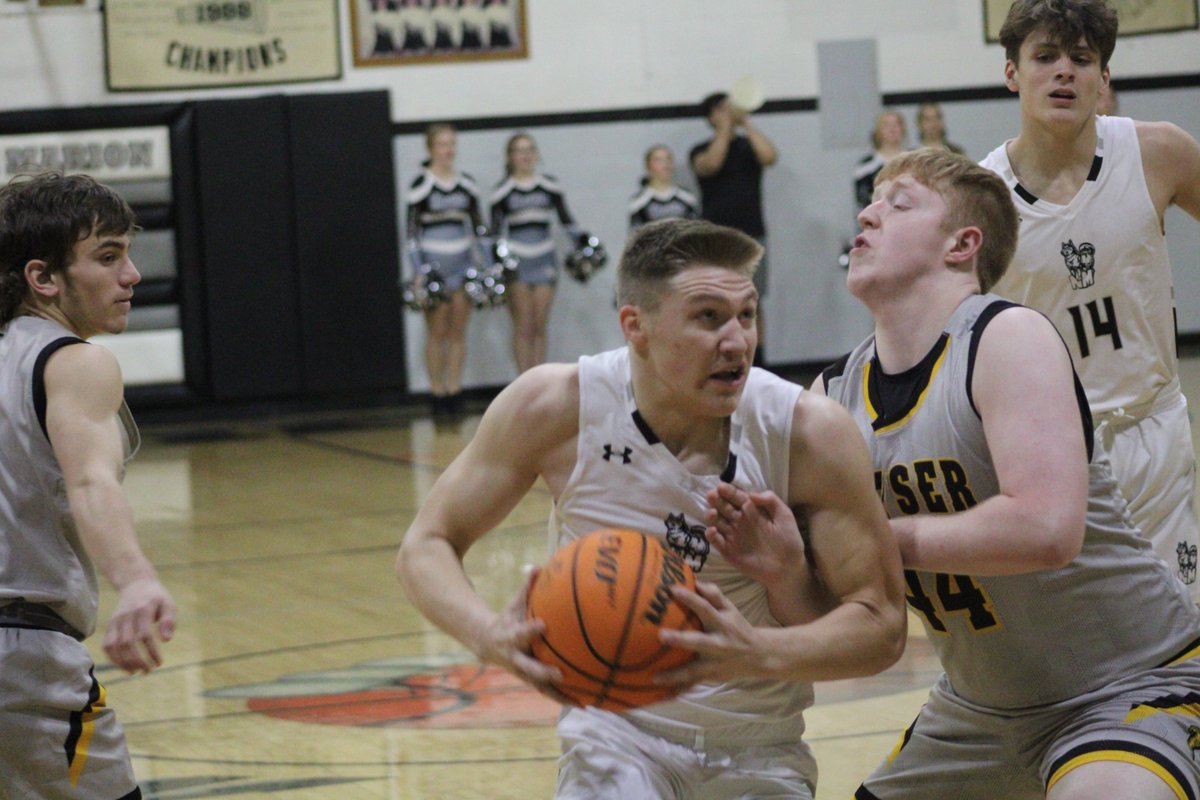 nfhenthorn123's tweet photo. Men's basketball final:
North Marion- 63
Keyser- 57
@p_will1 scores 16 w/ 3 rebounds, 3 steals and 3 blocks in the victory. NM's @Landon_Frey13 scores 15, including 8 in the fourth quarter. https://t.co/usnwqCdYUj
