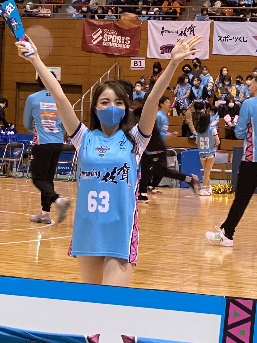 佐賀バルーナーズコラボ試合は会場全体が　#ロマ佐賀 一色になるバスケとゲームのコラボの面白い企画になってるかと思います。本日はコラボタオルを配布する予定なのでお楽しみに！新しいアリーナでコラボしたいですねー。