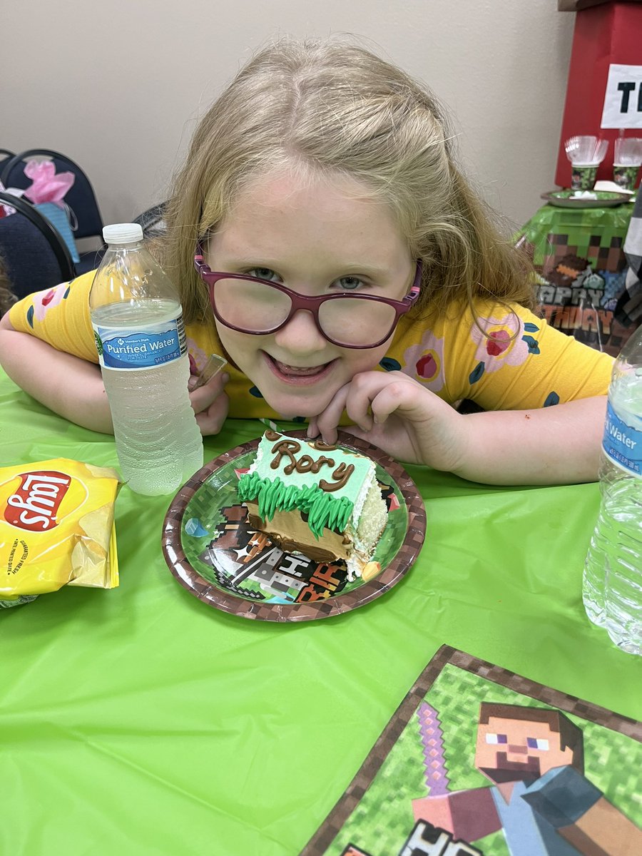 erin_ege's tweet photo. I’m working on getting all caught up on all my posts since Christmas! Today, we celebrated 7 trips around the sun for sweet Rory!! Happy birthday, sweet girl! https://t.co/hvB0muhqaP