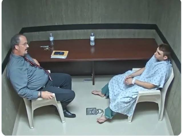 ¿Esos pretendientes están con nosotros en esta habitación?