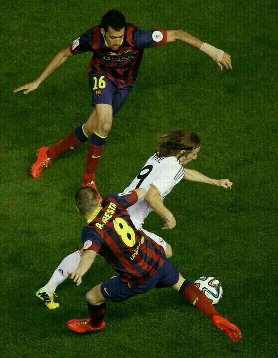 omar_alshbrm's tweet image. سيبقى مودريتش مختلف عن لاعبين جيله.