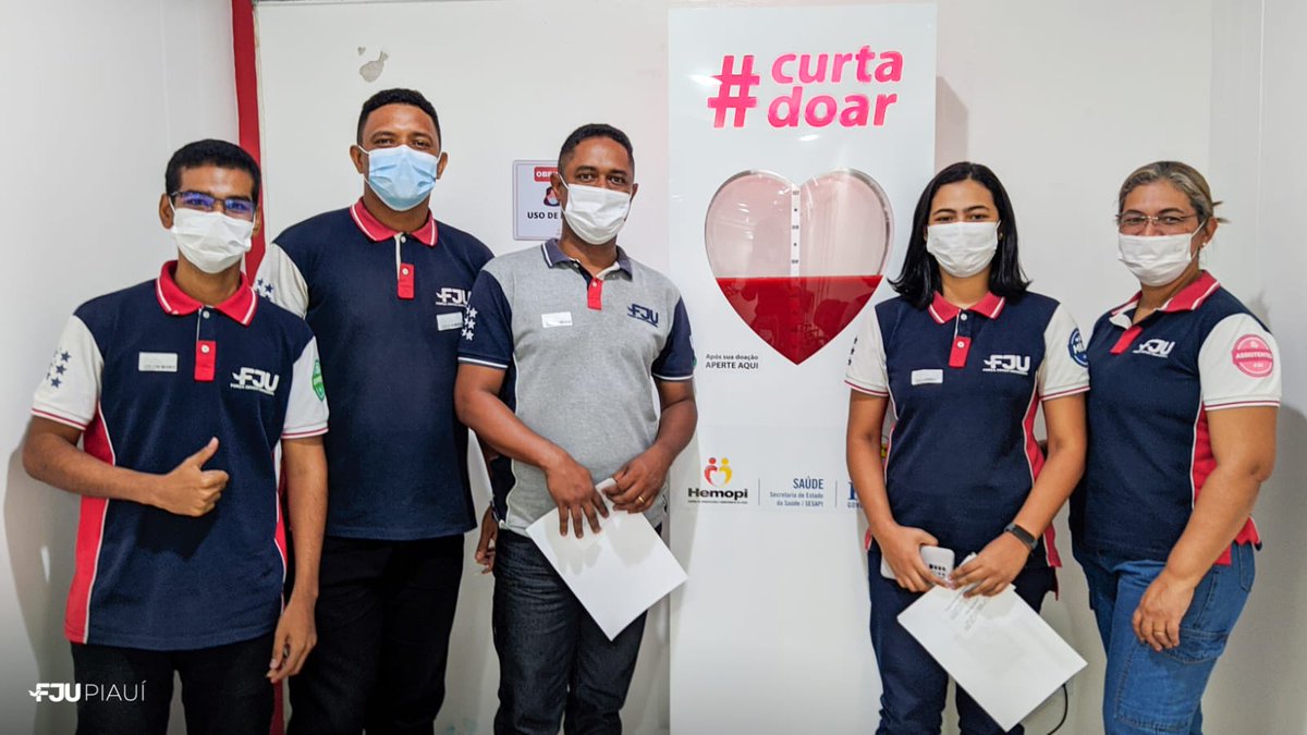 fjupiaui's tweet photo. Muitas vidas diariamente necessitam de sangue doado para tratamentos, e há casos em que uma simples bolsa de sangue é crucial.
A FJU, com a iniciativa do Projeto Universitários esteve na manhã de hoje no Hemopi em uma mobilização para doação de sangue.💉

#VemPraFJU #FJUPI https://t.co/oN3zGqbwtu