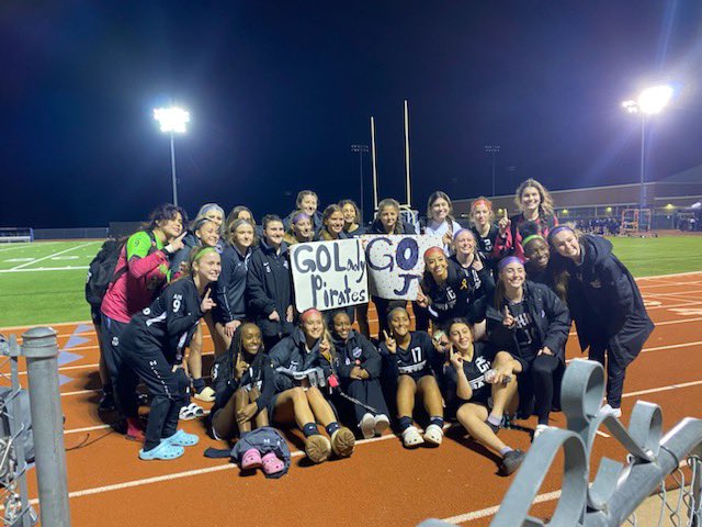 Ari_Sade07's tweet photo. It’s a wrap!! Wylie JV1 went undefeated this week in the Andie Studley Tournament Showcase  3-0💪🏾♥️⚽️🏴‍☠️                              Looking for to a great season with this team!!
@CameronPero2026 @channinglee202 Betty, the whole JV1 team you all rock!!
#ForTheStud #AHMO #believe https://t.co/QCEnMZDayO