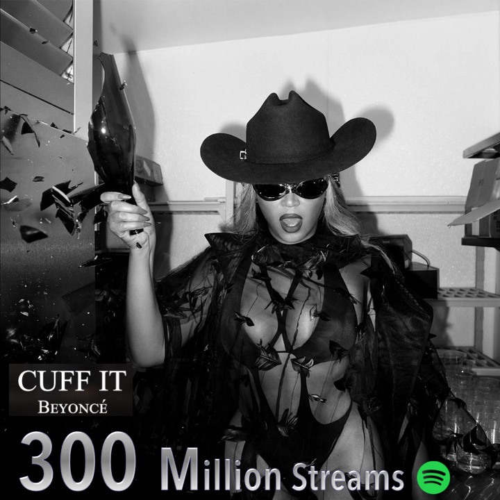 WORLDMUSICAWARD's tweet image. #Beyoncé's #CUFFIT has surpassed 300 MILLION streams on Spotify, her 17th song to reach this Milestone!💪3⃣0⃣0⃣Ⓜ️🎧✖️1⃣7⃣🎶👑💛