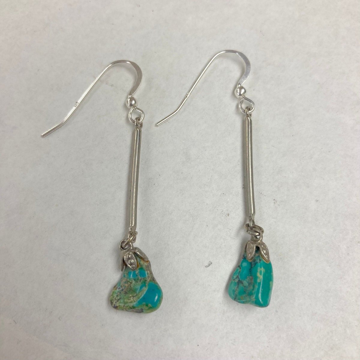 Southwestern Native American Turquoise Drop Dangle Fish Hook Earrings Vintage #earwire #silver #turquoise #southwestern #earrings #dropdangle etsy.me/3k2y7tJ