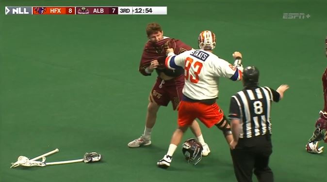 NLL's tweet photo. how it started:               how it's going: https://t.co/mCz97nmQF3