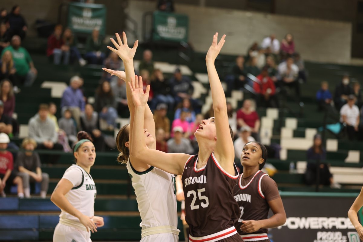 BrownU_WBB's tweet image. Check out 📸 from tonight's win at Dartmouth ⬇️

brownbears.com/galleries/wome…

#EverTrue