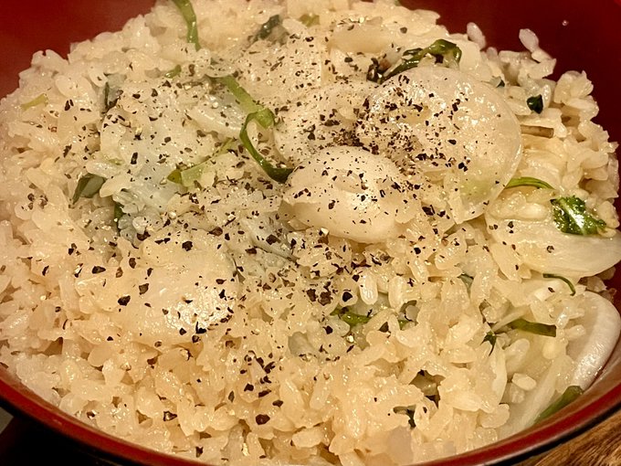 七草リゾットやってみた
白だしで、チーズなしのさっぱりなやつ 