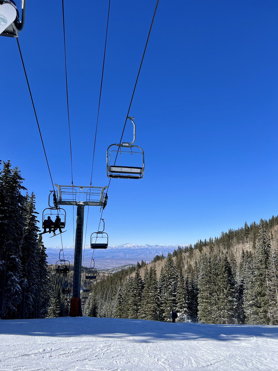 zoe-mintz-on-twitter-ski-day-in-sant-fe-and-what-a-perfect-day-of