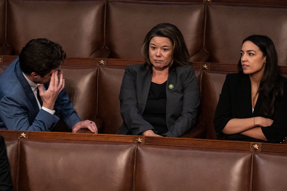 Some tired and odd outtakes from the speakership vote coverage for <a href="/nytimes/">The New York Times</a> with dream team <a href="/ESCochrane/">Emily Cochrane</a> <a href="/CatieEdmondson/">Catie Edmondson</a> &amp; <a href="/KennyHolston/">Kenny Holston</a> 🙏