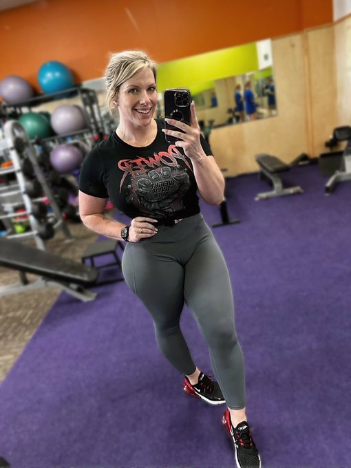 TW Pornstars - Withstand The Weight. Popular pictures and videos from