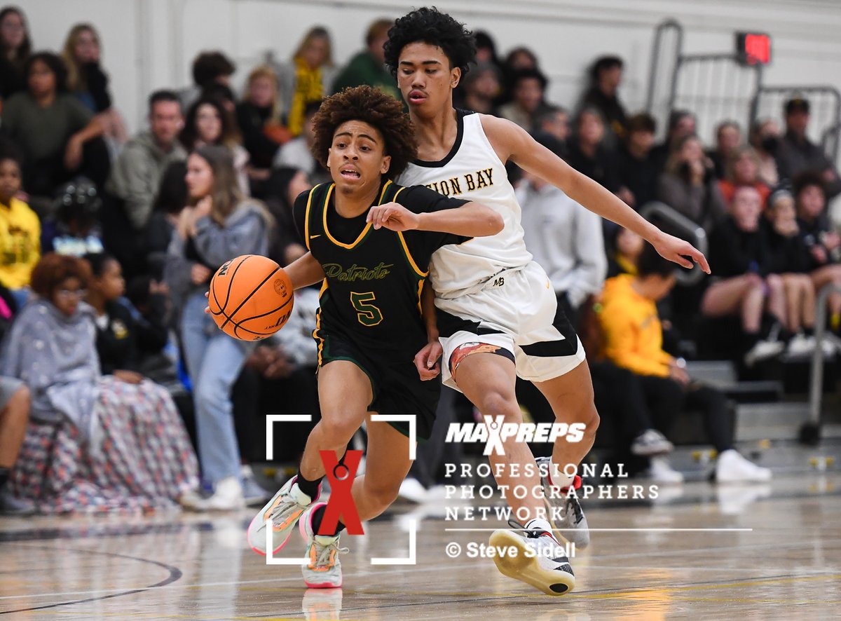 SSidellPhoto's tweet photo. Boys varsity basketball pictures featuring the Patrick Henry Patriots and the Mission Bay Bucs are up on MaxPreps - https://t.co/r3STuBYvYZ
@MBbucsbball @phpats @FullTimeHoops1 https://t.co/1DOX3qo4XC