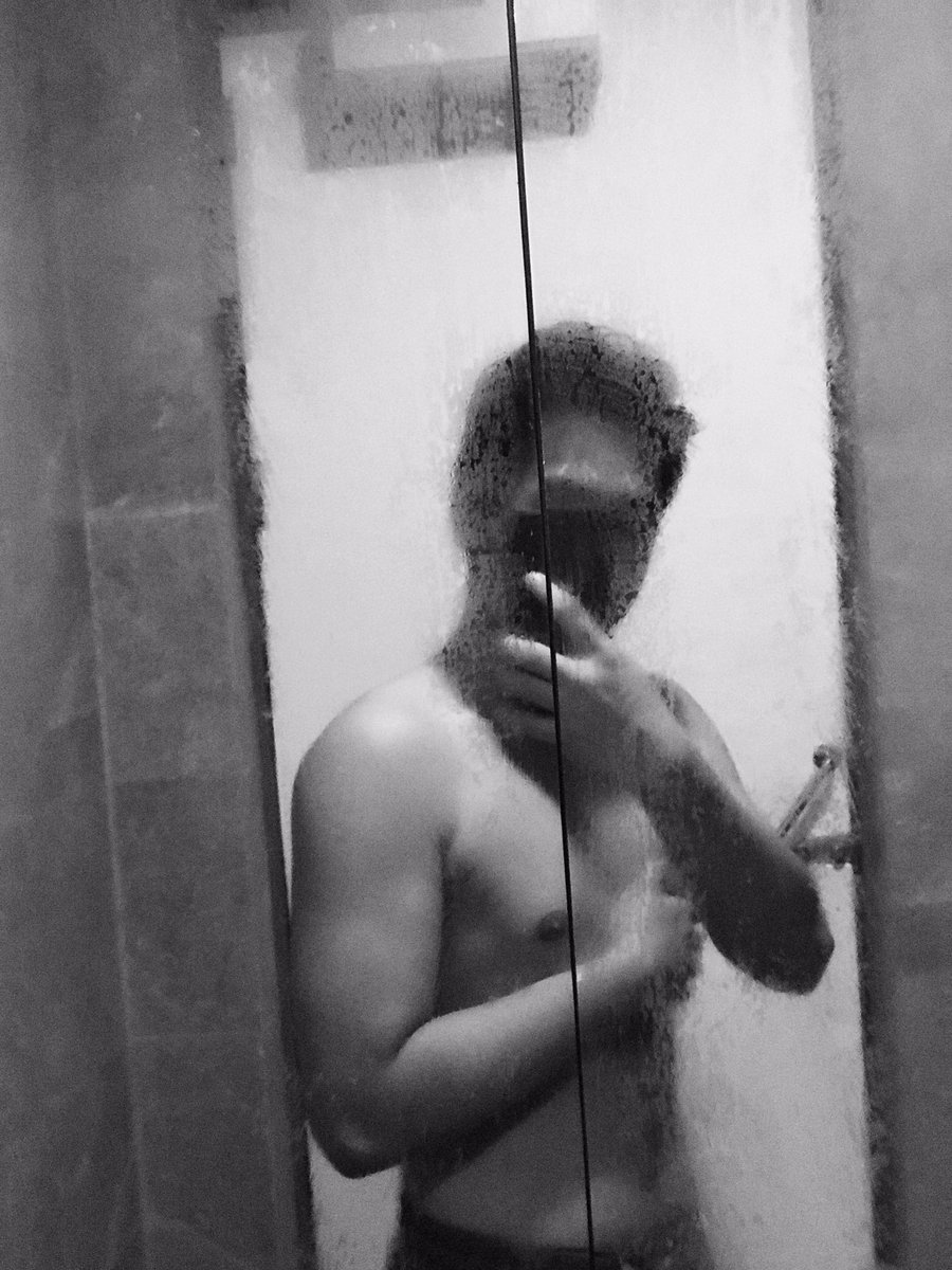 bae_sucker's tweet photo. More more workout pa 💪🏽💪🏽 https://t.co/OPkcn2ZViS