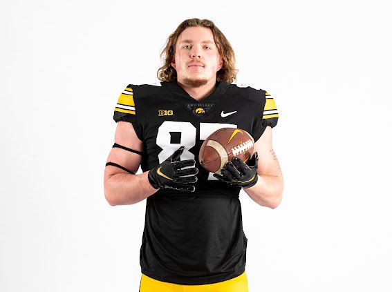 Excited to announce my commitment to further my football and academic career at the University of Iowa. Thanks for all my family and friends for their support. Excited to get to work. Go hawks!