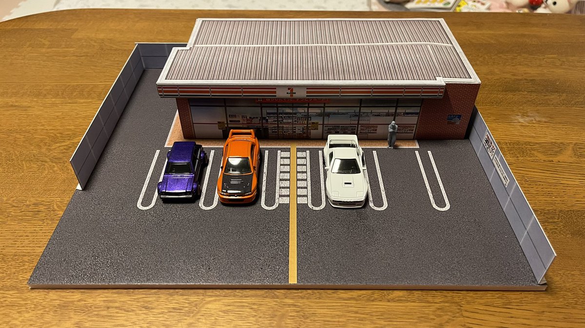 G-FANS 1/64 セブンイレブン コンビニ ジオラマ 点灯 組立式 駐車場