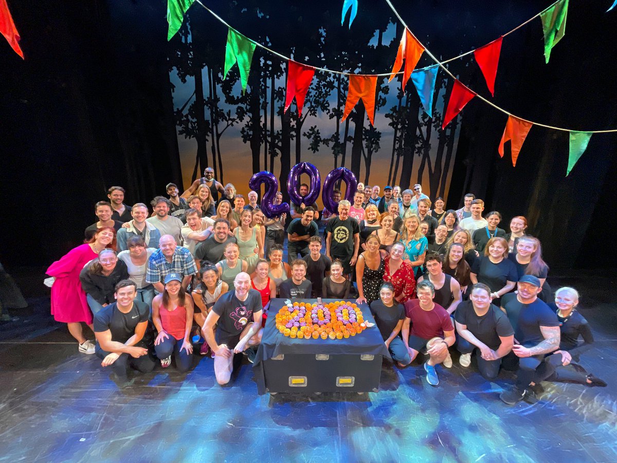 danievrat's tweet photo. Happy 200 shows here at @CinderellaAust 💜✨🥳 https://t.co/7nFqlq65sL