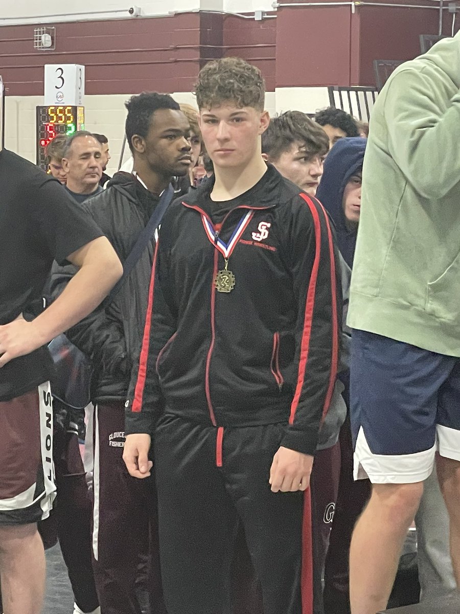 Kevin DeNorscia (@stjohnswrestlin) on Twitter photo So proud of these Pioneers!
Team took 10TH at a very tough Chelmsford tournament today.
Jackson Harris took 2nd, Landan Gray & Teddy Cardarelli finished 3rd. Antonio Leandres was 5th!
<a href="/SJHS_PioneersAD/">Saint John's HS Athletics</a> <a href="/SJShrewsbury/">Saint John's</a> So proud of these Pioneers!
Team took 10TH at a very tough Chelmsford tournament today.
Jackson Harris took 2nd, Landan Gray & Teddy Cardarelli finished 3rd. Antonio Leandres was 5th!
<a href="/SJHS_PioneersAD/">Saint John's HS Athletics</a> <a href="/SJShrewsbury/">Saint John's</a>