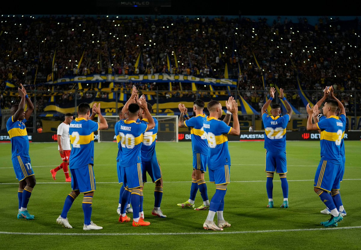 BocaJrsOficial's tweet photo. Hoy volví a verte 😍💙💛💙 https://t.co/iEHNWTWs7W