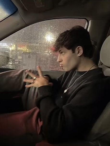daiIynicks's tweet photo. https://t.co/tak8AHFUgN