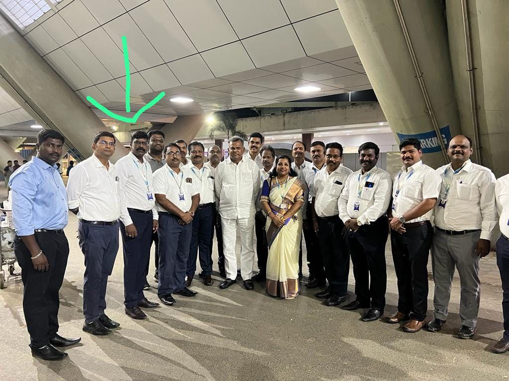 Sureshk96274312's tweet photo. #HIJAU_Biggest_Scam_In_India
@PMOIndia
@narendramodi
@annamalai_k
@rajbhavan_tn
@CMOTamilnadu
@mkstalin
@chennaipolice
@cbic_india
@DrSJaishankar
@nsitharaman
@tnpoliceoffl
@elonmusk
@Veera284
@MadhanGowri
@MaridhasAnswers
@madrasbench
@indSupremeCourt
@SupremeCourtIND https://t.co/4zbevn0lRL