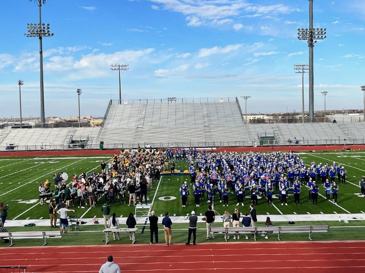 Despite the deep seeded rivalry between NDSU and SDSU sports,the bands have always been great friends! It was fantastic to rehearse with the pride of dakotas after a few days of bus rides and rehearsals! The band always wins 💙💛💚💛 <a href="/SDSU_PrideBand/">The Pride of The Dakotas Marching Band</a>  #bandfam