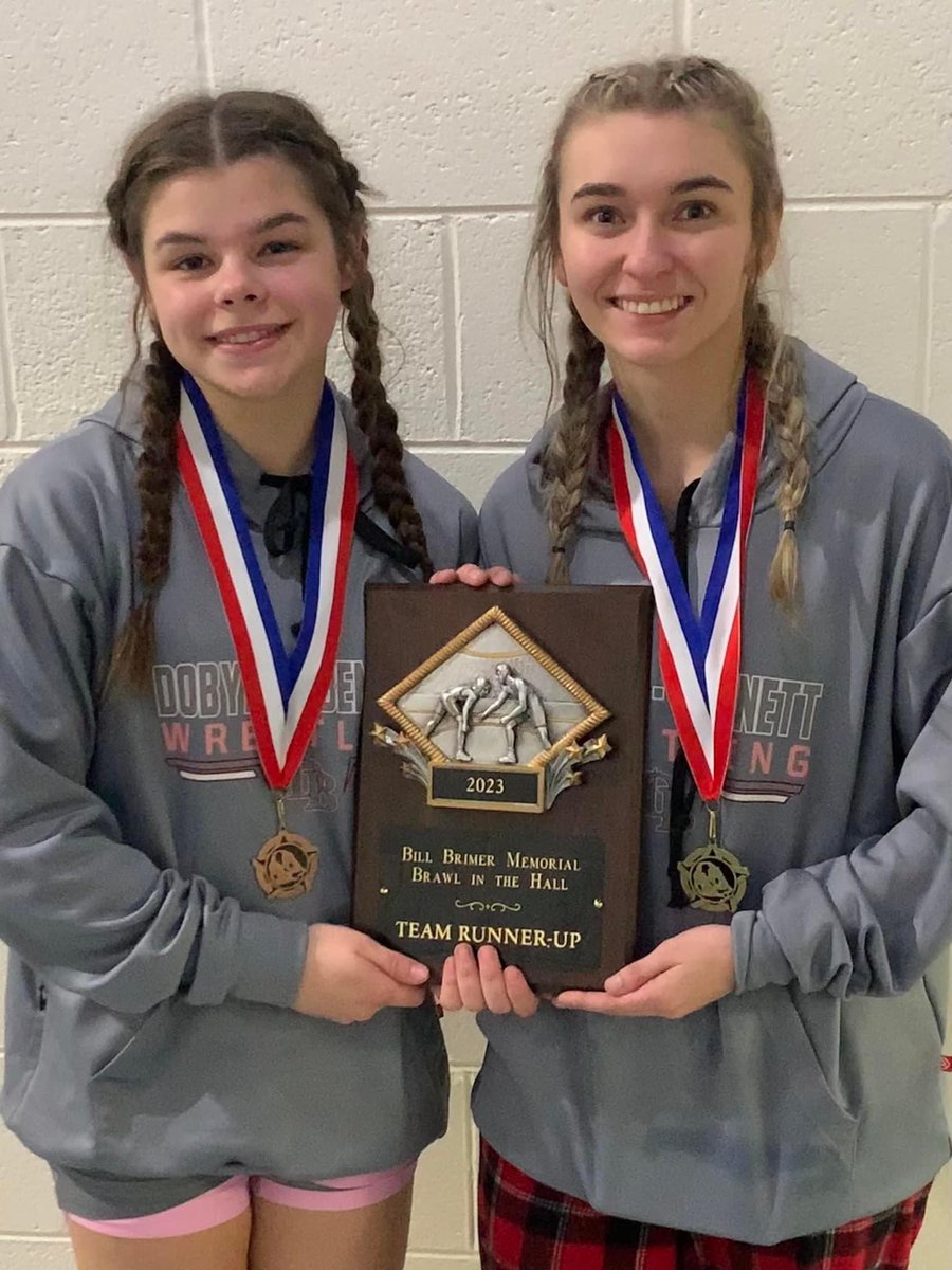 (1/3) RESULTS | Tribe Wrestling 🤼‍♂️ 
(Brawl in the Hall - Bristol, TN)

CHAMPS 🏆!!! Our boys finish as tournament champions (1st in school history) and our girls finish as runner-up in the girls division! Congrats to all! Below are full results in next tweet…