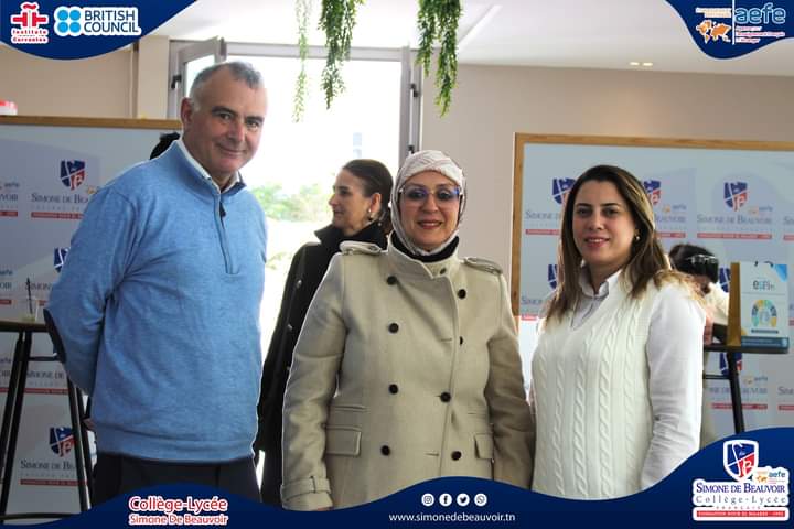 With my colleagues, promoting our #University #NAPU #NAU at Forum des metiers <a href="/SimoneCollege/">Lycée français Simone de Beauvoir</a>