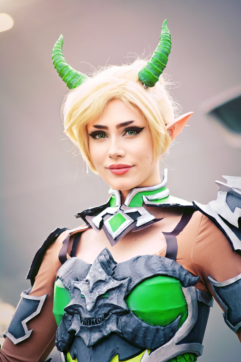LawSedgwick's tweet photo. “Not to worry, I'll patch you up!”
Shooting with @valfcos is always an incredible experience. Her Cosplay of Dragoon Mercy from Overwatch was too amazing for words! 🤩📸🧝♀️🐲
#Overwatch #dragoonmercy #cosplay #photography #mercy #playstation #xbox https://t.co/pTFOgZLW6Y