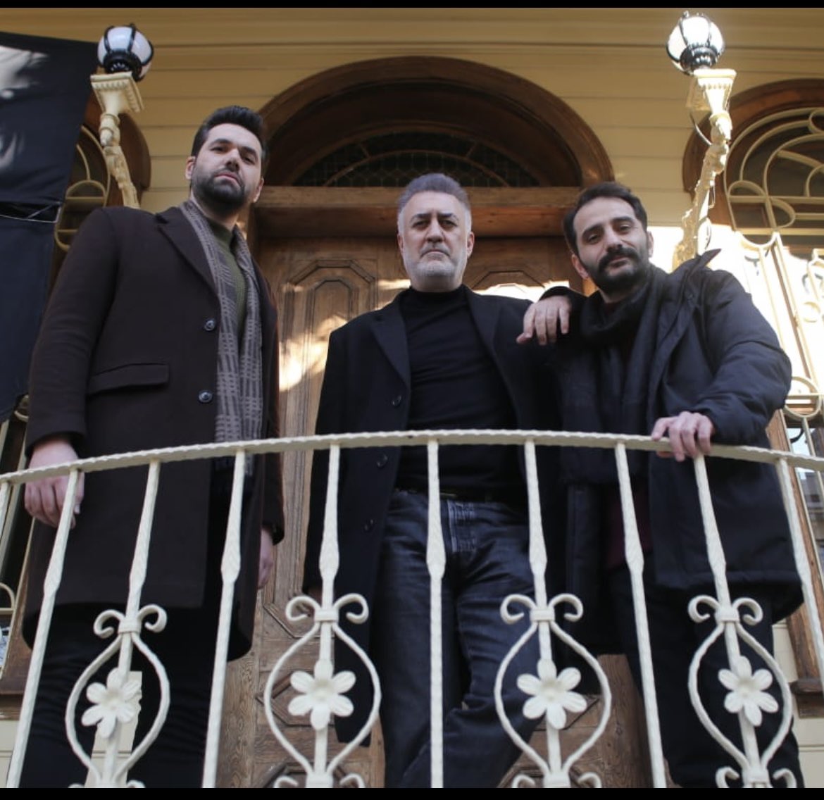 “SERHAT”  Dizimiz çok yakında.

Tamer KARADAĞLI
Muhammed Emre KAYA (<a href="/memrekaya/">Muhammed Emre KAYA</a> )