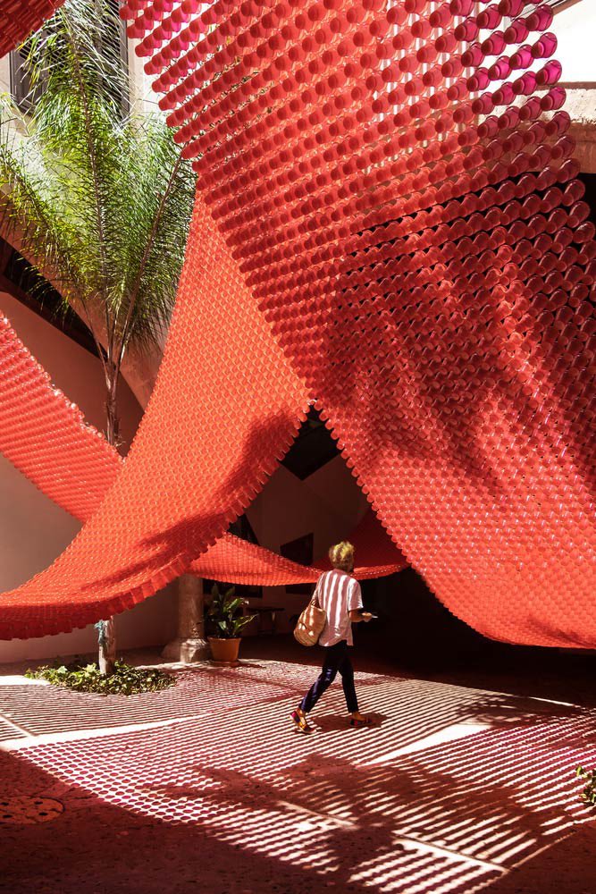 parametricarch's tweet photo. The Catenary And The Arc Installation By Manuel Bouzas And Santiago Del Aguila.

https://t.co/fFu0Y1dqpi https://t.co/lBvbqNjEmI