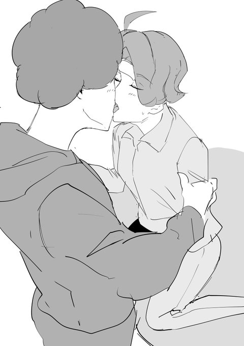 風邪完治した彼女に我慢できなかったおーばくん💕&元気になったら性欲が三倍になってしまいおーばを見ただけでドパッと潮吹いてしまったコマキ💦を貰いました。(@uranosaxia )❤️💚 