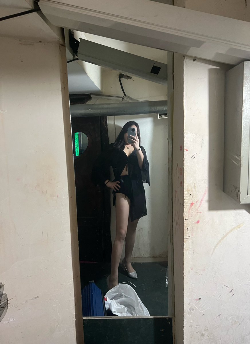 913324207ts's tweet photo. 一直以为自己接受不了太大的，今天来个巨根把我干的找不着北了！咋这么大啊？##ts #人妖 #cd #哈尔滨 #外围 https://t.co/LnJpuyvkHM