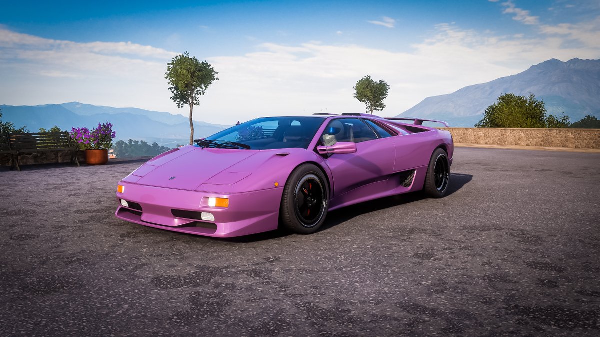cptclo's tweet photo. Old vs. New Lamborghini...
One costs about $250,000 while the other a staggering $11million. Which one would you rather have?
Cars: Lamborghini Diablo, Lamborghini Veneno
#ForzaHorizon5 #Lamborghini #FH5 https://t.co/ItJAH08alc