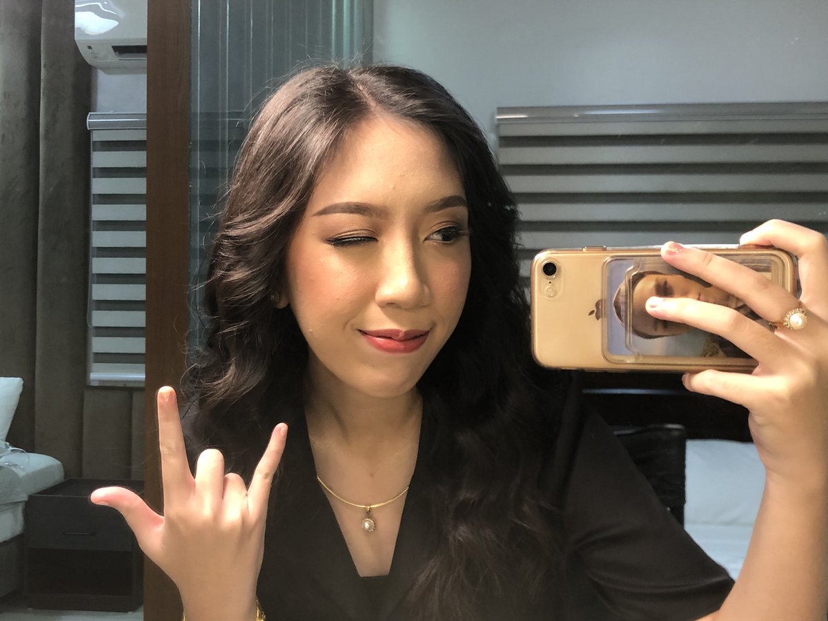 akei tweet media