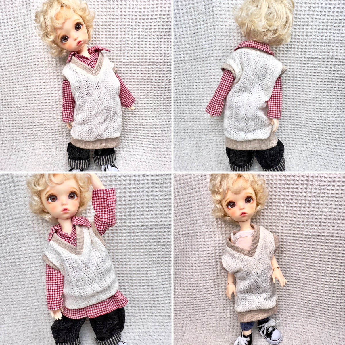 Plus1doll's tweet photo. ダッフルの中のコーデが完成しました〜✨
それぞれが着回し効くようにデザインしてみました〜😊
タグはポージングでチラ見せパターンです🤣
#imda30 #imda #imdacoco #imda服 #ドール服オーダー承り #ドールニットベスト #ドールダッフルコート https://t.co/2IWIZDz1ON