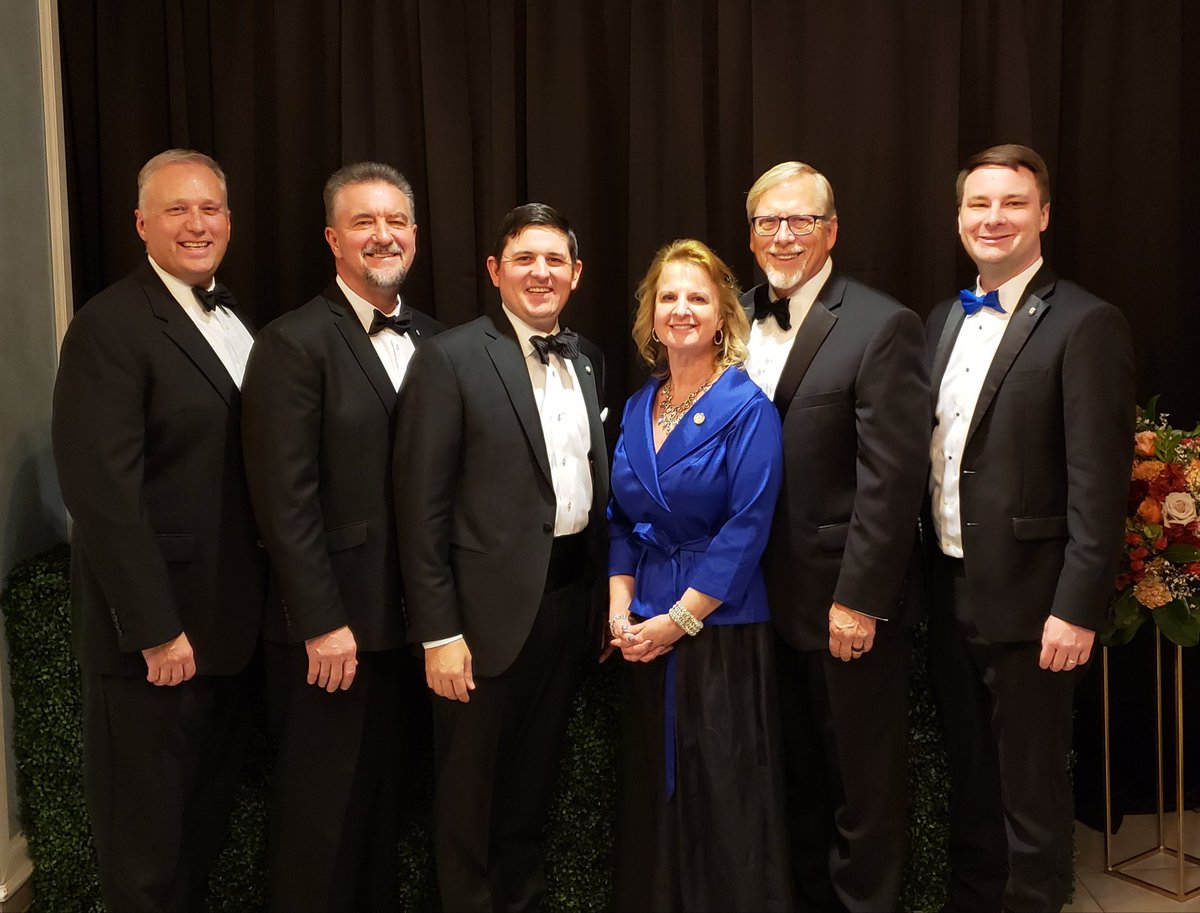 Clowns to the left, jokers to the right.
Glad to be stuck in the middle of this great group for <a href="/GovStitt/">Governor Kevin Stitt</a> Pre-inaugural Ball in <a href="/CityofEnid/">City of Enid, OK</a>
Caldwell, Dobrinski, Pfeiffer, Crosswhite Hader, Newton, Hilbert
<a href="/chad4ok/">Chad Caldwell</a> <a href="/chevymike62/">MikeDobrinski</a> <a href="/kylehilbert/">Kyle Hilbert</a>