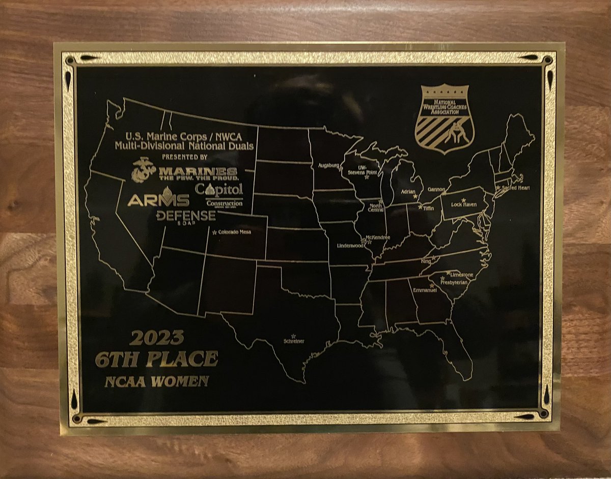 BlueHoseWWR's tweet photo. S I X T H in AMERICA.  First D1 women’s dual meet win.  4 of the top 12 individual point scorers in the tournament. WE ARE A TEAM! 

HISTORY. MADE. 😤

#GoBlueHose https://t.co/cDH6Tk5FRx