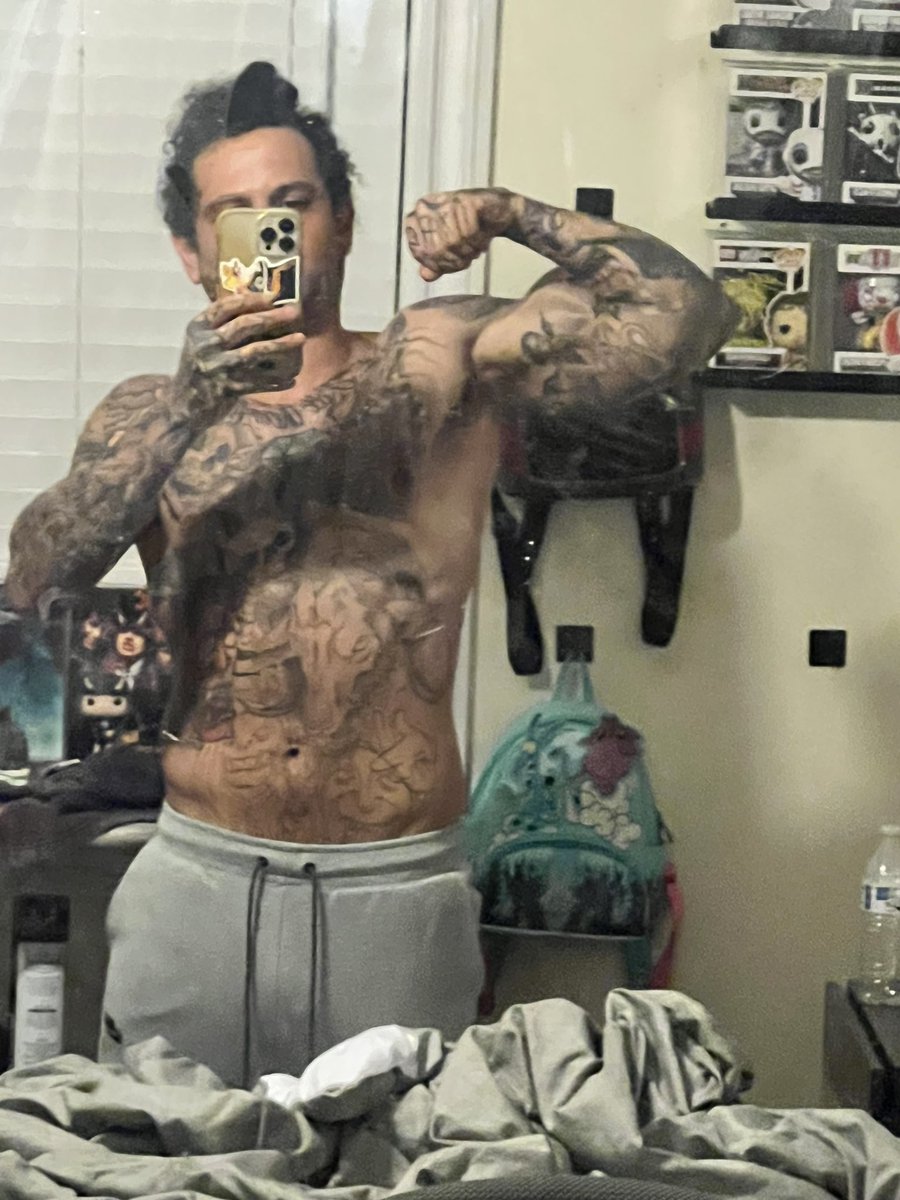 d_blanx's tweet photo. Progress loading… https://t.co/AYFUI7oiy6
