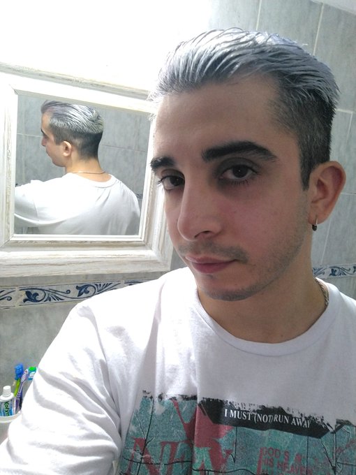 Tu actor porno preferido 😎 https://t.co/3EEcFG3tbR