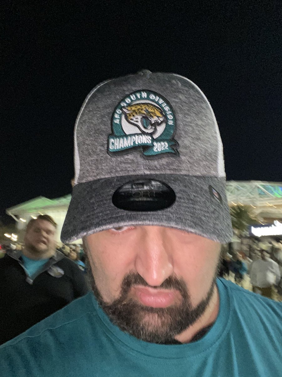 duvalproud22's tweet photo. You know can’t enter this hat? Titans fans https://t.co/Un9i6Y7olw