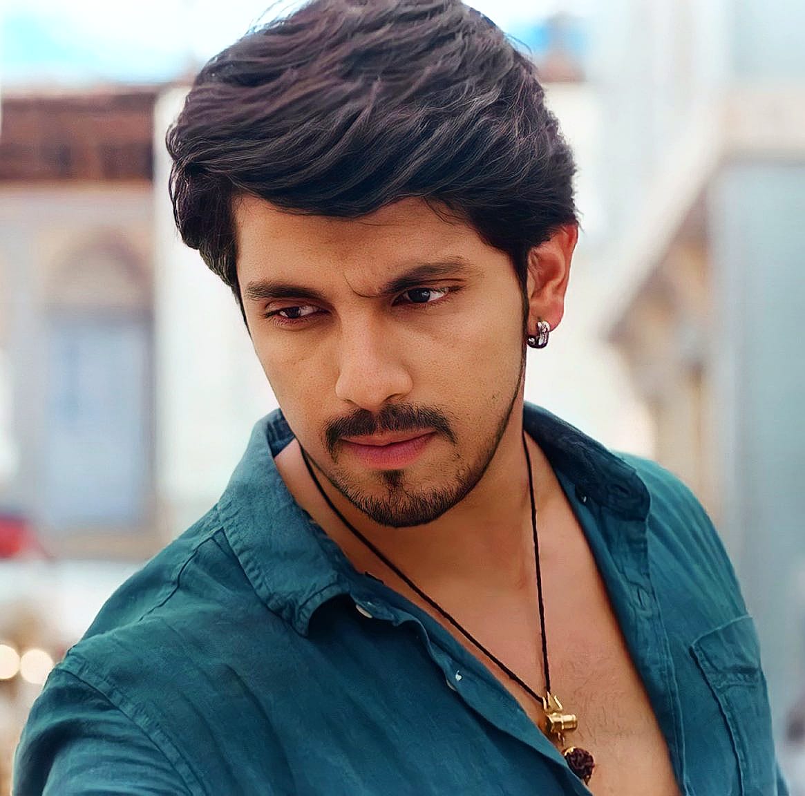 Darmiyaaan_'s tweet photo. Girl you are love! 
I can never express in words how much you mean to mee!!!Thank you for hyping nd loving such randomly started man fine series so much🥺
My Girl So Fine!! 

So let's simp as it's mandatory 😎

@ShradhaReddy081 https://t.co/6W1i1fmac2
