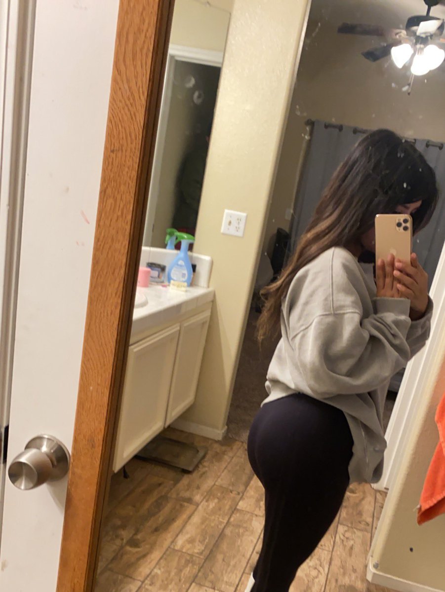 OBEYAMBER_XO's tweet photo. Consistency is key 😝 https://t.co/wdE4GDRYA8