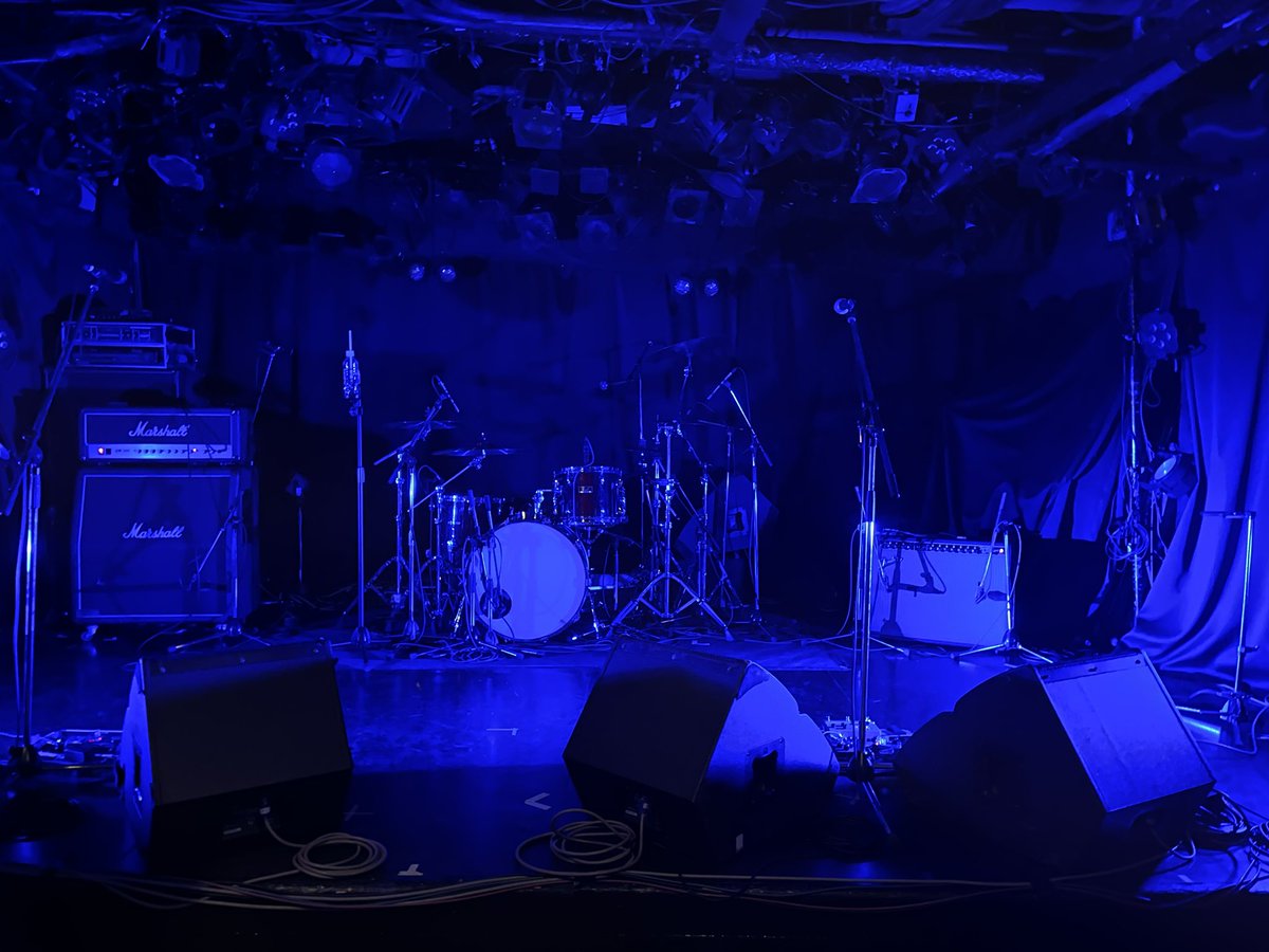 smile_mki_k's tweet photo. 2023.1.7(土)
アカリナ初LIVE🎶
途中、感極まって泣けてしまったぁ〜
生の歌声、生の音、掛け合い、どれもこれも痺れたなぁ〜

#アカリナ https://t.co/6YDhC7hobK