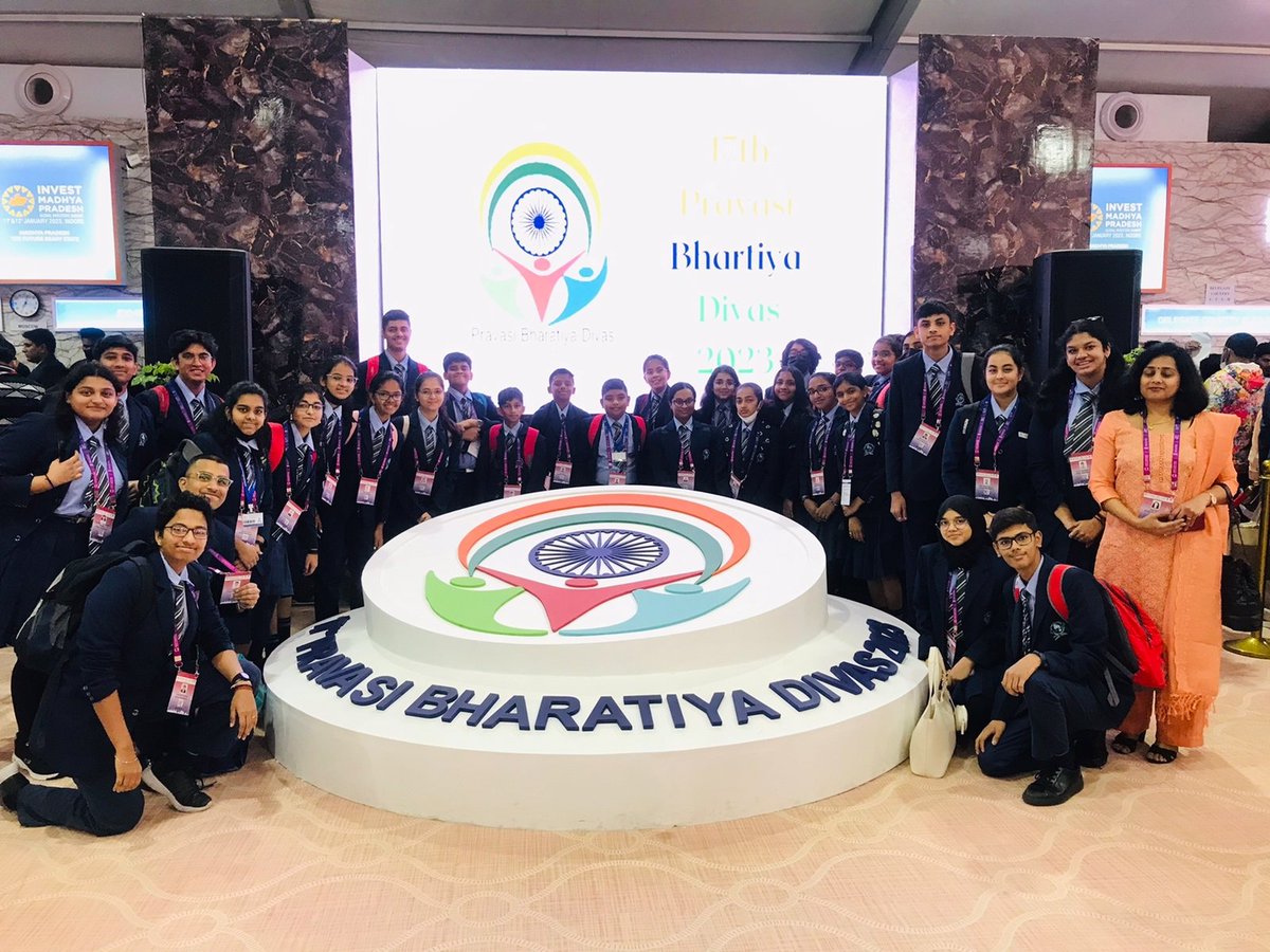 happinessjssps's tweet photo. Students of JSS Private School attending the Youth Pravasi Bharatiya Divas in Indore.
@sureshbhojraj
#PBDIndore #PBD2023 #CBSE #KDHA #india #UAE #jssprivateschool #indianyouth #UAE #MadhyaPradesh #JSSPrivateSchool #Dubai #indiandiaspora https://t.co/U85KBMQZNW