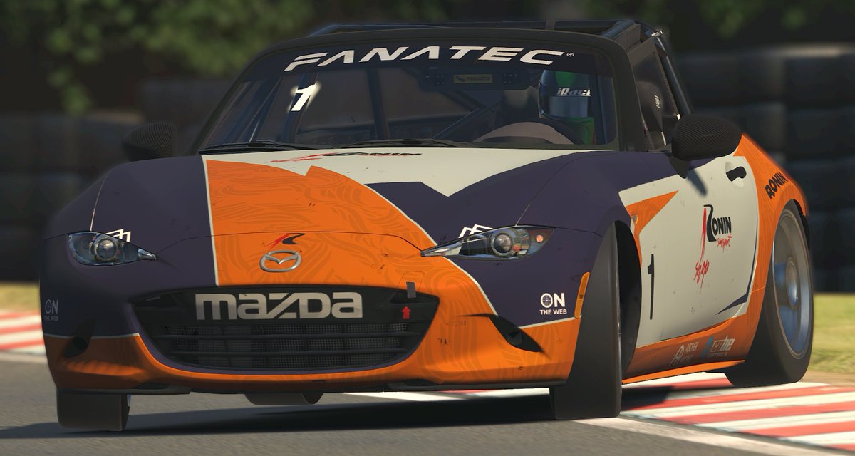 MX5_SuperSprint's tweet image. Grip? What's that
#iracing #esports